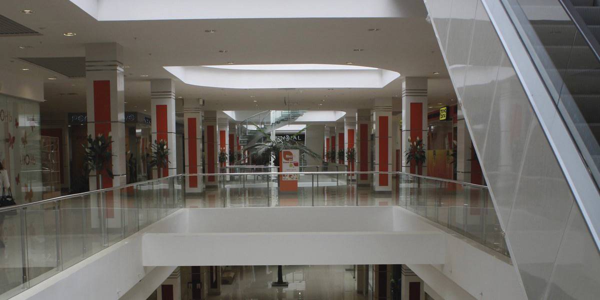 Einkaufszentrum June - KRASNOYARSK