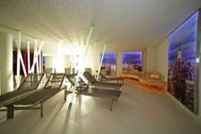 Gesundheit und Pflege  - WELLNESS AREA MANHATTAN FITNESS