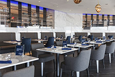 Bahnhofe und Flughafen - UNITED AIRLINES POLARIS LOUNGES