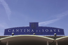 Hauptsitz und Büros - CANTINA DI SOAVE