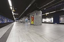 Bahnhofe und Flughafen - DEUTSCHE BAHN / S-BAHNHOF REGIONALBAHNHOF FLUGHAFEN